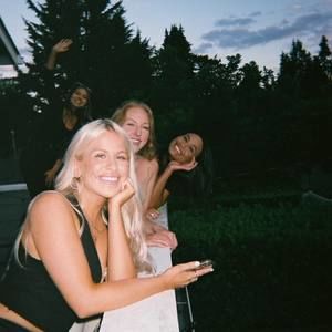 Meet your Posher, Brianne